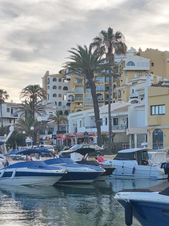 Charming 2 Bed Apartment Next To Cabopino Beach, Spain Marbella Ngoại thất bức ảnh